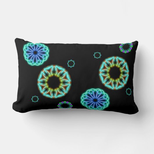 カレイドスコーププリント ランバークッション (正面)