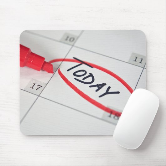 カレンダー上の赤い円 マウスパッド (マウス)
