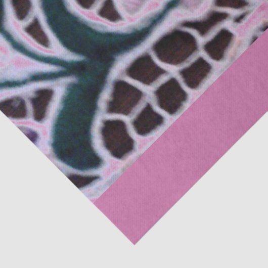 カロクサイスタイルの刺繍を施したルックウォーターユリ 薄葉紙 (詳細)