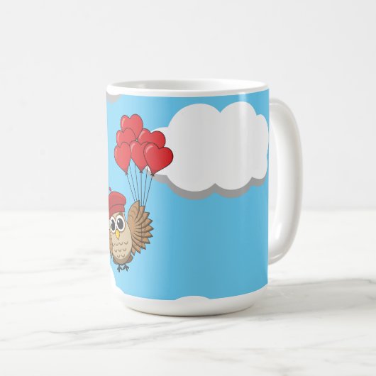 カワイイ飛んでいるフクロウハートバルーン コーヒーマグカップ (正面右)