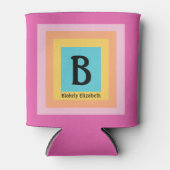 カワイイ&カラフルモノグラム文字の名前ガーリーおもしろい 缶クーラー (正面)