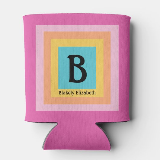 カワイイ&カラフルモノグラム文字の名前ガーリーおもしろい 缶クーラー (裏面)