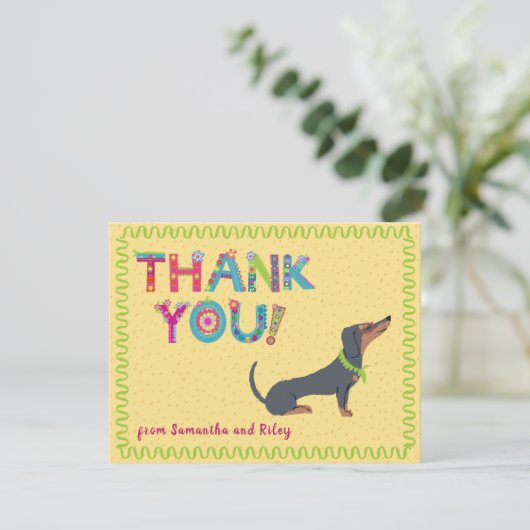 カワイトダックスフントおもしろいカラフルフローラ文字       サンキューカード (スタンド正面)