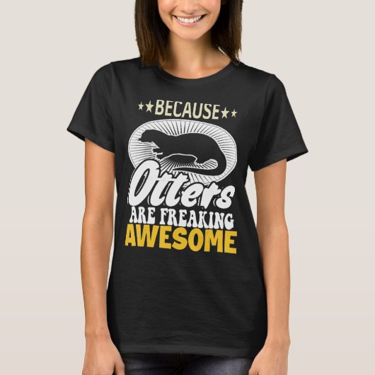 カワウソが慌てているから素晴らし Tシャツ (正面)