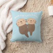 カワウソのカップル、カワイイカワウソの夫婦 クッション (ブランケット)