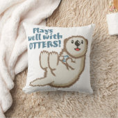 カワウソの抱擁の装飾用クッション クッション (ブランケット)