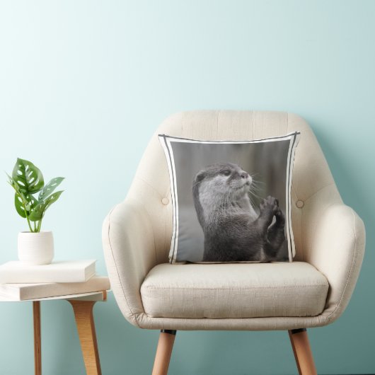 カワウソの首謀者の枕 クッション (椅子)