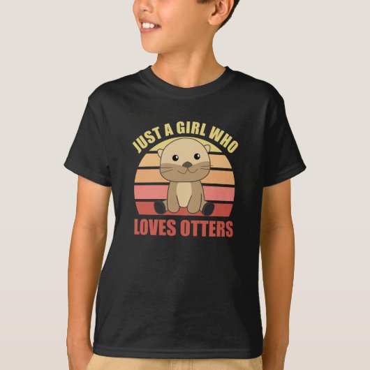 カワウソを愛する少女 Tシャツ (正面)
