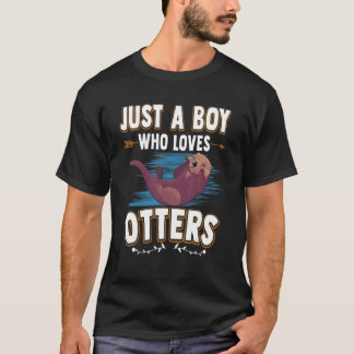 カワウソを愛する少年 Tシャツ