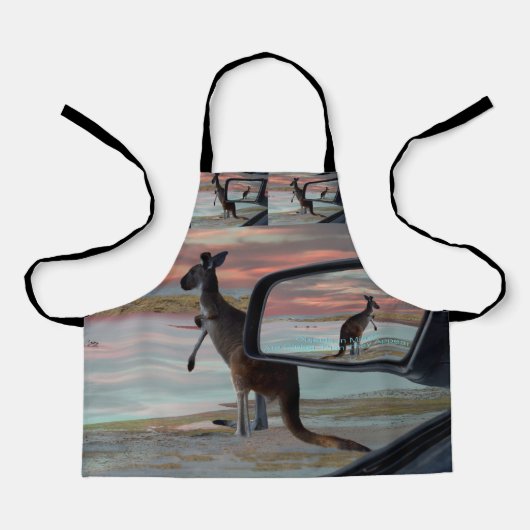 カンガルーかゆみアットビーチ、キッズフルプリントエプロン エプロン (正面)