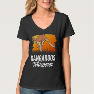 カンガルーささやきカンガルー動物オーストラリア Tシャツ