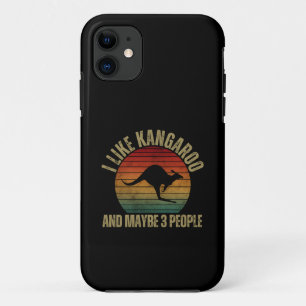 カンガルーと3人の人が好きかも iPhone 11 ケース
