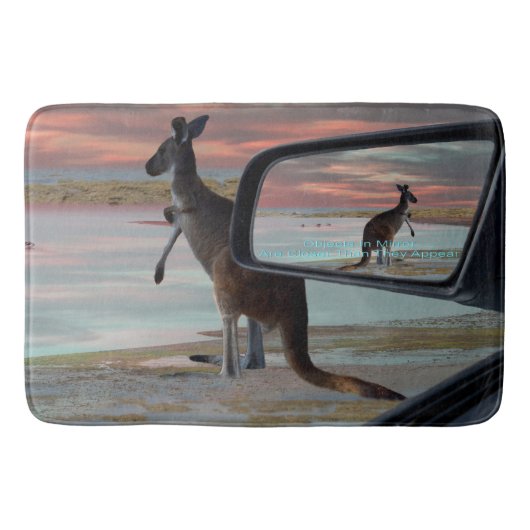カンガルー海辺の風が幻想アートを吹き飛ばす バスマット (正面)