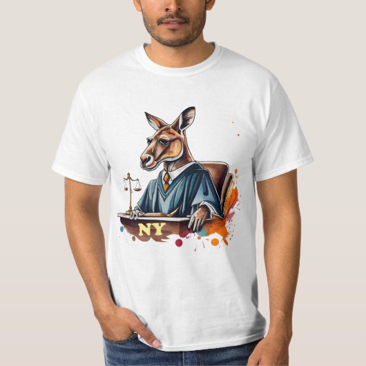 カンガロおもしろいーコートのカンガルー判事 Tシャツ (正面)
