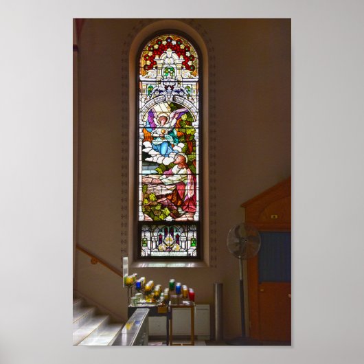 カンザス州ビクトリア、セントフィデリスのステンドグラス窓 ポスター (正面)