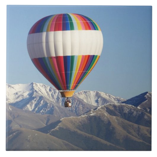 カンタベリー、メスベンの近くの熱気球 タイル (正面)