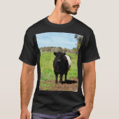 カントリーの雌牛ユニセックスTシャツ Tシャツ (正面)