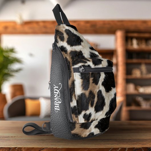 カントリーウエスタンコーウィドとレザープリント スリングバッグ