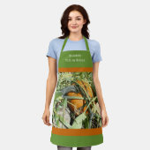 カントリーガーデンパンプキパーソナライズされたン エプロン (着用した状態)