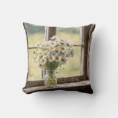 カントリーデイジーブーケ入り窓 クッション (正面)