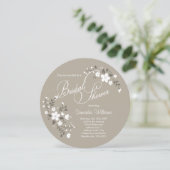 カントリーホワイトフローラブライダルシャワーサークル招待状 招待状 (スタンド正面)