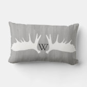 カントリーホワイトムース〔雄ジカの〕枝角ズグレープランクスモノグラム ランバークッション (裏面)