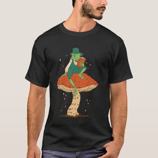 カントリーロアのカエルがキノコの上で本を読む Tシャツ (正面)