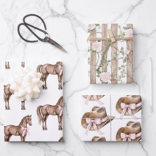 カントリーロードホース女性のカーボーイハット誕生日 ラッピングペーパーシート (正面)