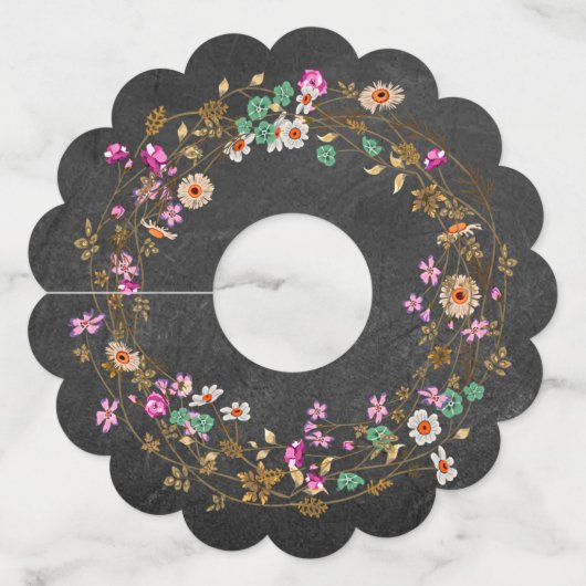 カントリー女性のカーボーイスタイルフローラリースアートモチーフ ワイングラスタグ (正面)