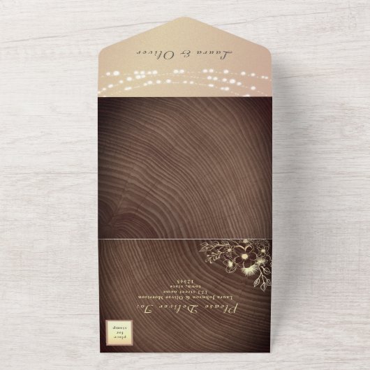 カントリー秋の納屋の木のウェディング オールインワン招待状 (外側)