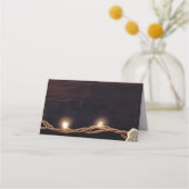 カントリー素朴ウッドストリングライトライ結婚ス プレイスカード (裏面)