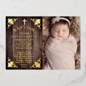 カントリー素朴ウッドベビーガール写真バプテスマ – 金ゴールド 箔招待状 (正面)