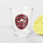 カントリー素朴レイクハウスツリーレッドバッファロープレイド ショットグラス (正面)