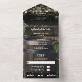 カントリー素朴ワイナリーワインバレルバ結婚ンズ オールインワン招待状 (内側)