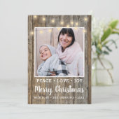 カントリー調の木製ライトの写真 楽しいクリスマス シーズンカード (スタンド正面)