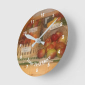 カントリー・フェア・フルーツパーソナライズされた収穫 ラウンド壁時計 (傾斜)