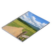 カントリー・ロード・トゥ・ザ・マウンテンズ・ノートブック ノートブック (左側)