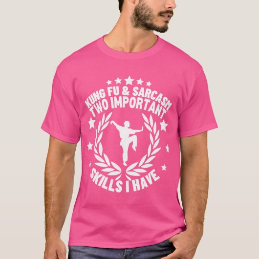 カンフーと皮肉おもしろいカンフー Tシャツ (正面)