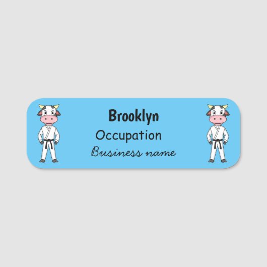 カンフーのスーツを描いた可愛い牛 名札 (正面)