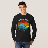 カンブリアカリフォルニアレトロウェーブ80s tシャツ (正面フル)