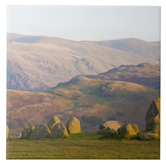 カンブリア州レイクディストリクト、Castlerigg Stone Circle, 2 タイル (正面)