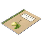 カンプ付き黄色離れのパーソナライズされたリンゴ ノートブック (左側)