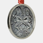 カンボジアのダンサーの石造りに切り分けること メタルオーナメント (右)