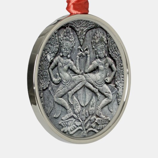 カンボジアのダンサーの石造りに切り分けること メタルオーナメント (右)
