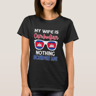 カンボジア アンコールワット カンボジアの旗 私の妻はカンボです Tシャツ