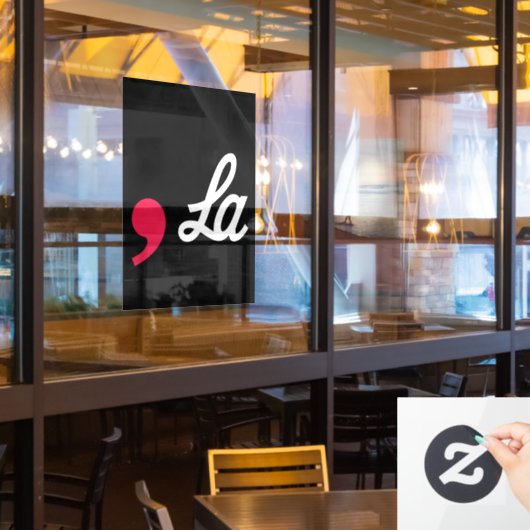 カンマ・ラおもしろい句読点Kamala Harris ウィンドウサイン (レストラン窓)