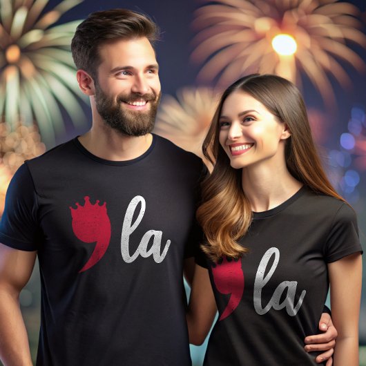 カンマLa Kamala Harris句読点マーク付きクラウン Tシャツ