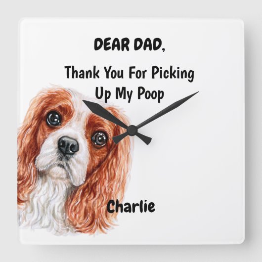 カヴァリエおもしろいーキングチャールズスパニエル犬パパイヌアート スクエア壁時計 (正面)