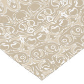 カーキと白の装飾的マンダラパターン ロングテーブルランナー (コーナー)