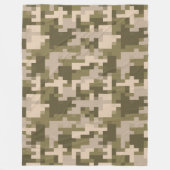 カーキデジタルカモフラージュフリースブランケット フリースブランケット (正面)